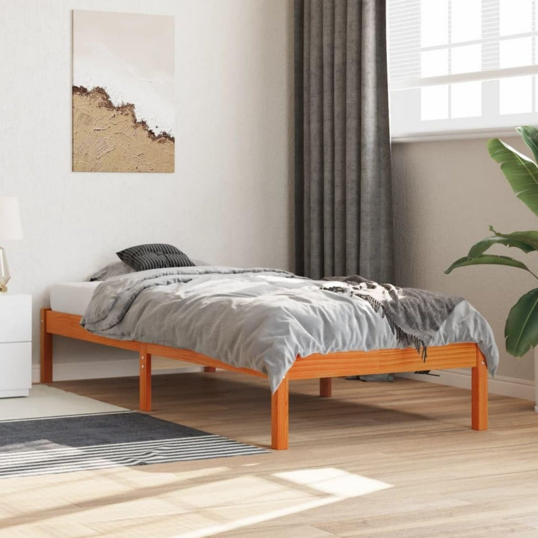 Bettgestell in Naturbraun mit den Massen 90 x 200 cm