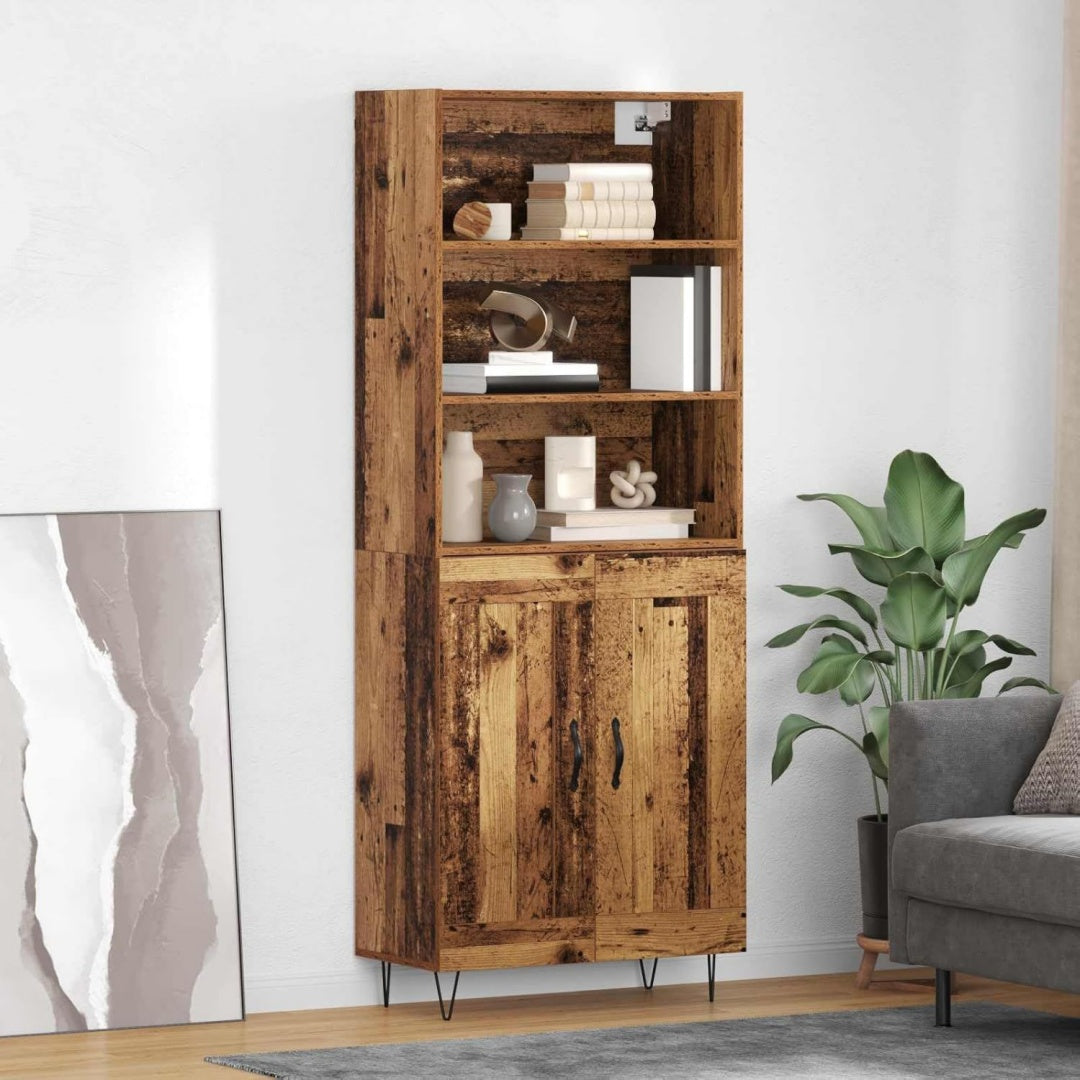 Holzoptik praegt die Gestaltung von dem Hochschrank